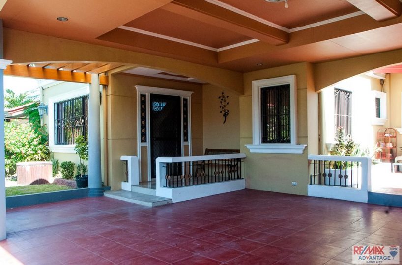 House and Lot for Sale at Jaro