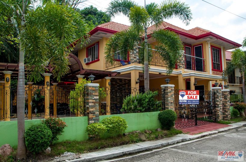 A Happy Home for Sale at Villa, Iloilo City