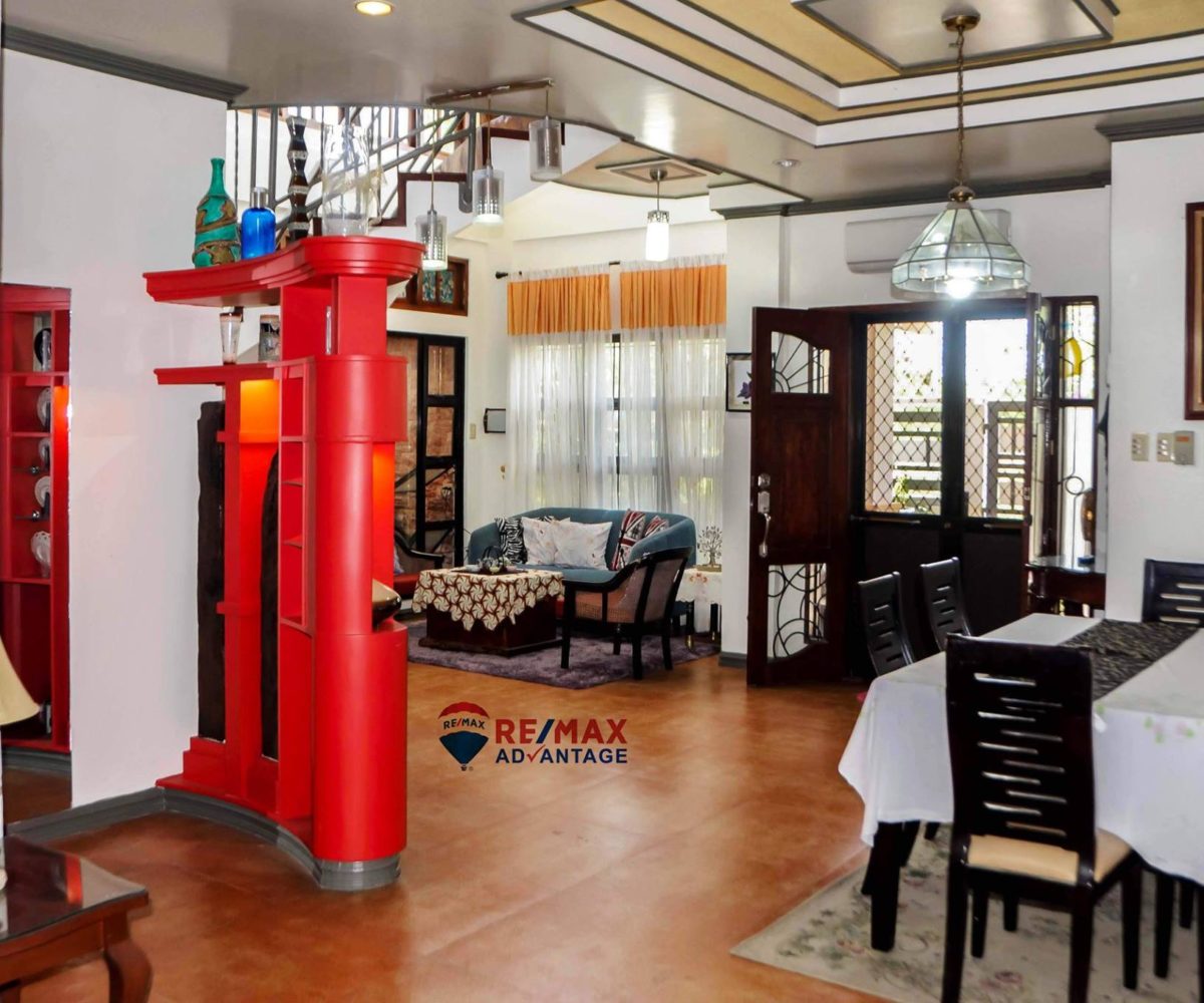 Unique House & Lot for Sale in Mandurriao with an Elevator (15)