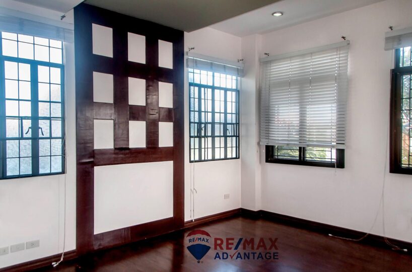 An Eye Catching Puerto Real House & Lot For Sale (7) | Remax Advantage Iloilo